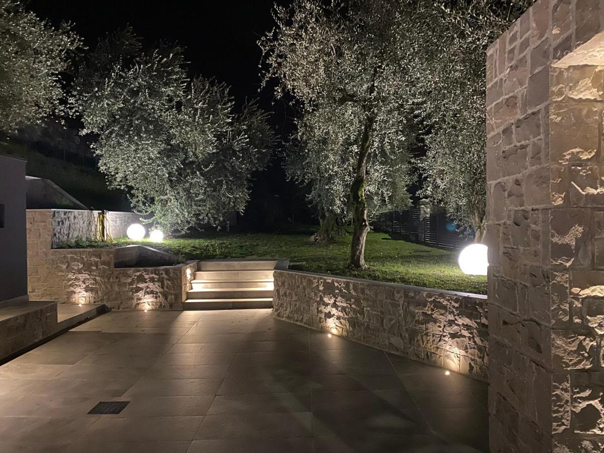Italianway - Villa Paloma Marone Luaran gambar